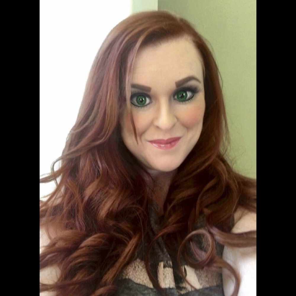 Meet your Posher, Shaina